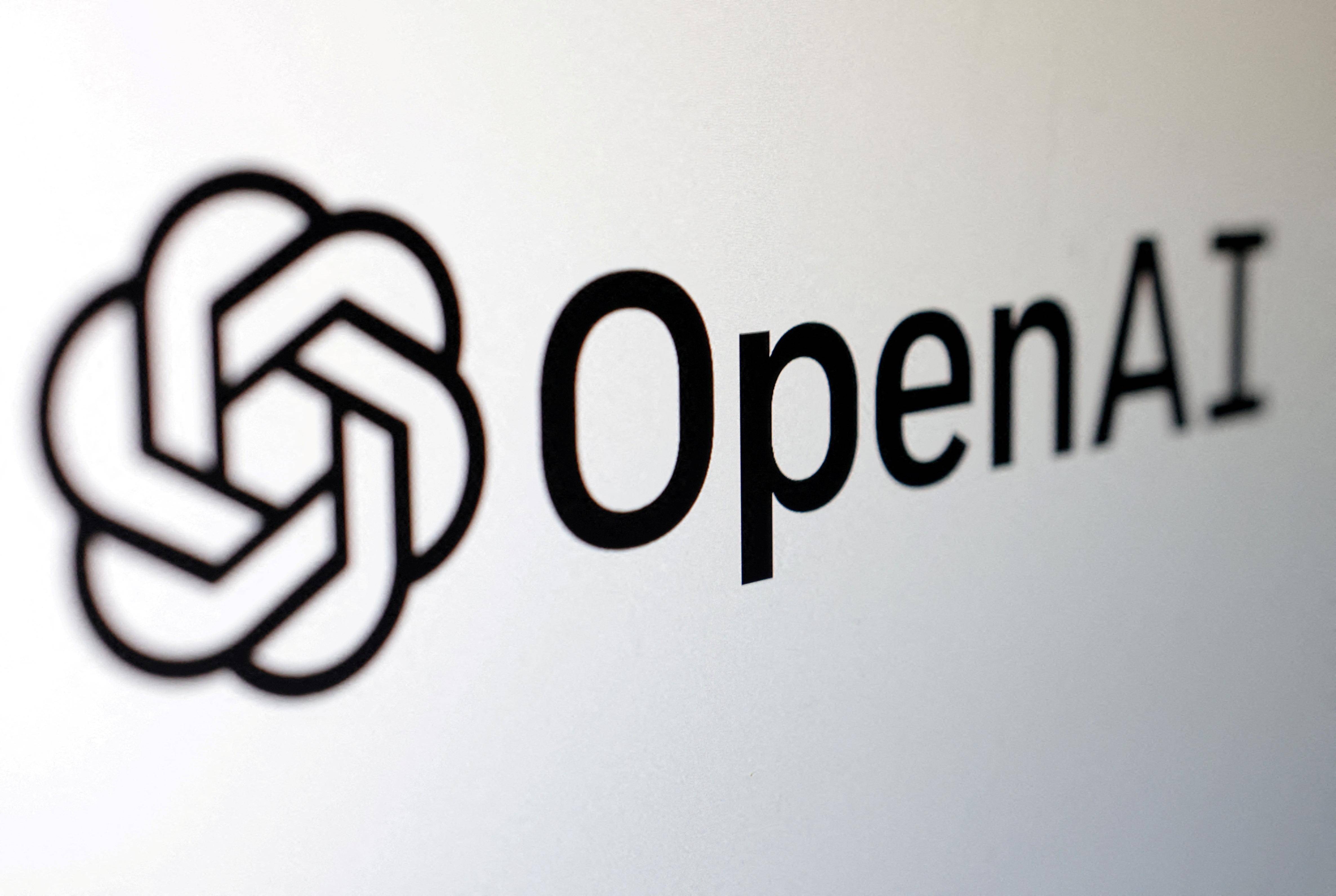 软银据悉接近敲定向OpenAI投资400亿美元